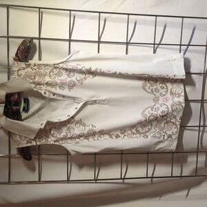 Ladies golf sleeveless shirt snap front